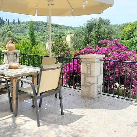 Apartment Zwei Schoene Doppelhaushaelften Im Nora, 